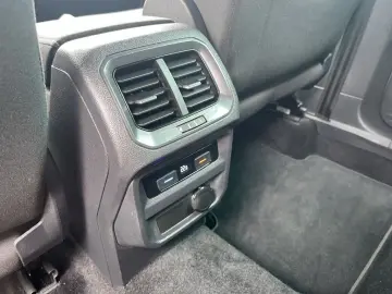 Tiguan 2.0 TDI DSG United Navi LED AHK
