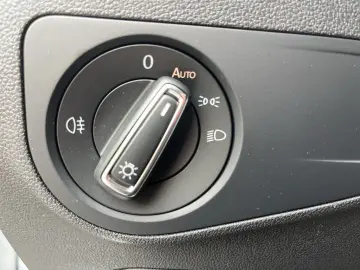 Tiguan 2.0 TDI DSG United Navi LED AHK