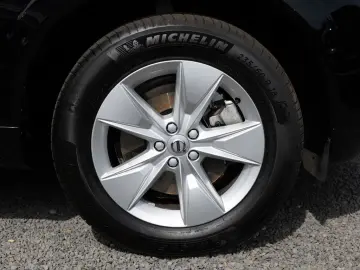 XC60 B4 B Core 2WD PDC NAVI LED