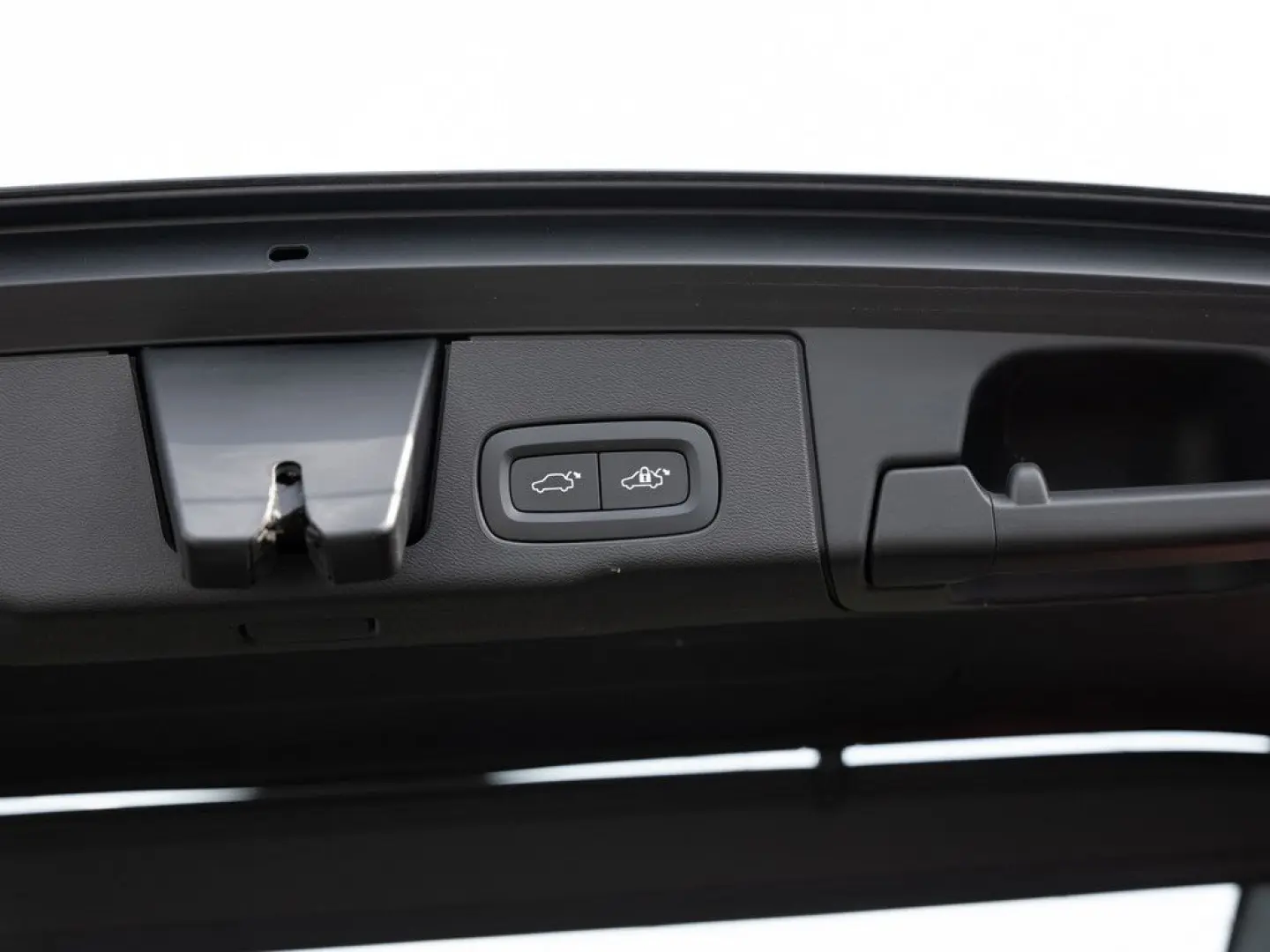 XC60 B4 B Core 2WD PDC NAVI LED