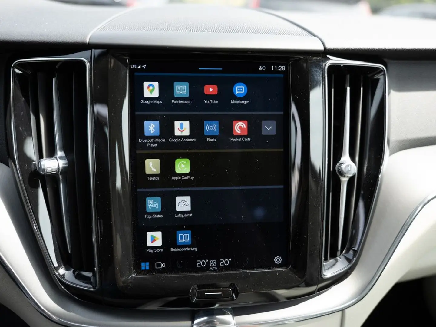 XC60 B4 B Core 2WD PDC NAVI LED