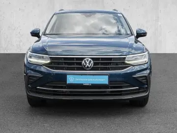 Tiguan 2.0 TDI DSG Life NAVI Trapa