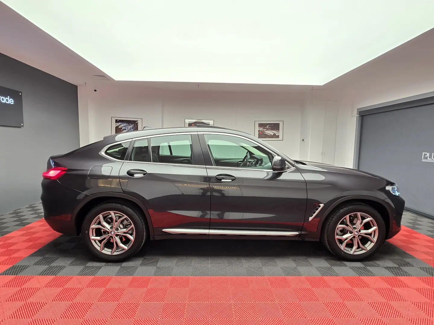 BMW X4 xDrive 20i