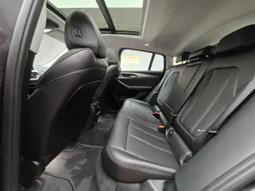 BMW X4 xDrive 20i