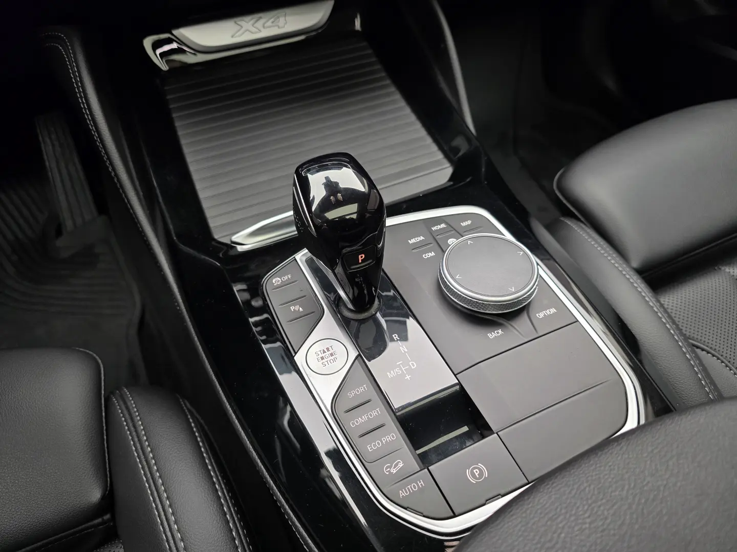 BMW X4 xDrive 20i