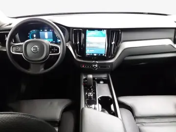 XC60 B4 D AWD Plus Dark