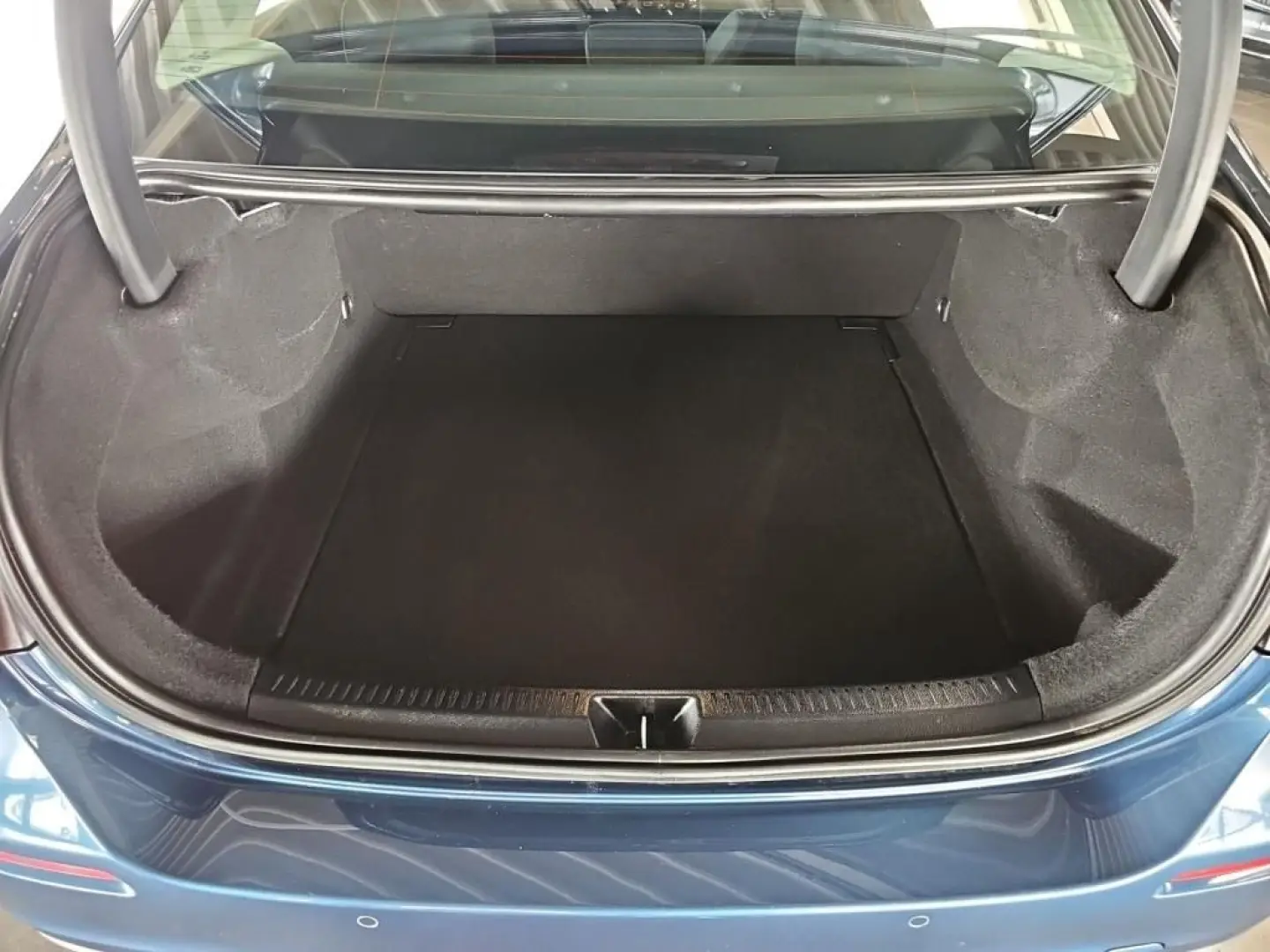 A 180 d LIMOUSINE  KAM. MBUX LED TEMPOMAT TOTW.
