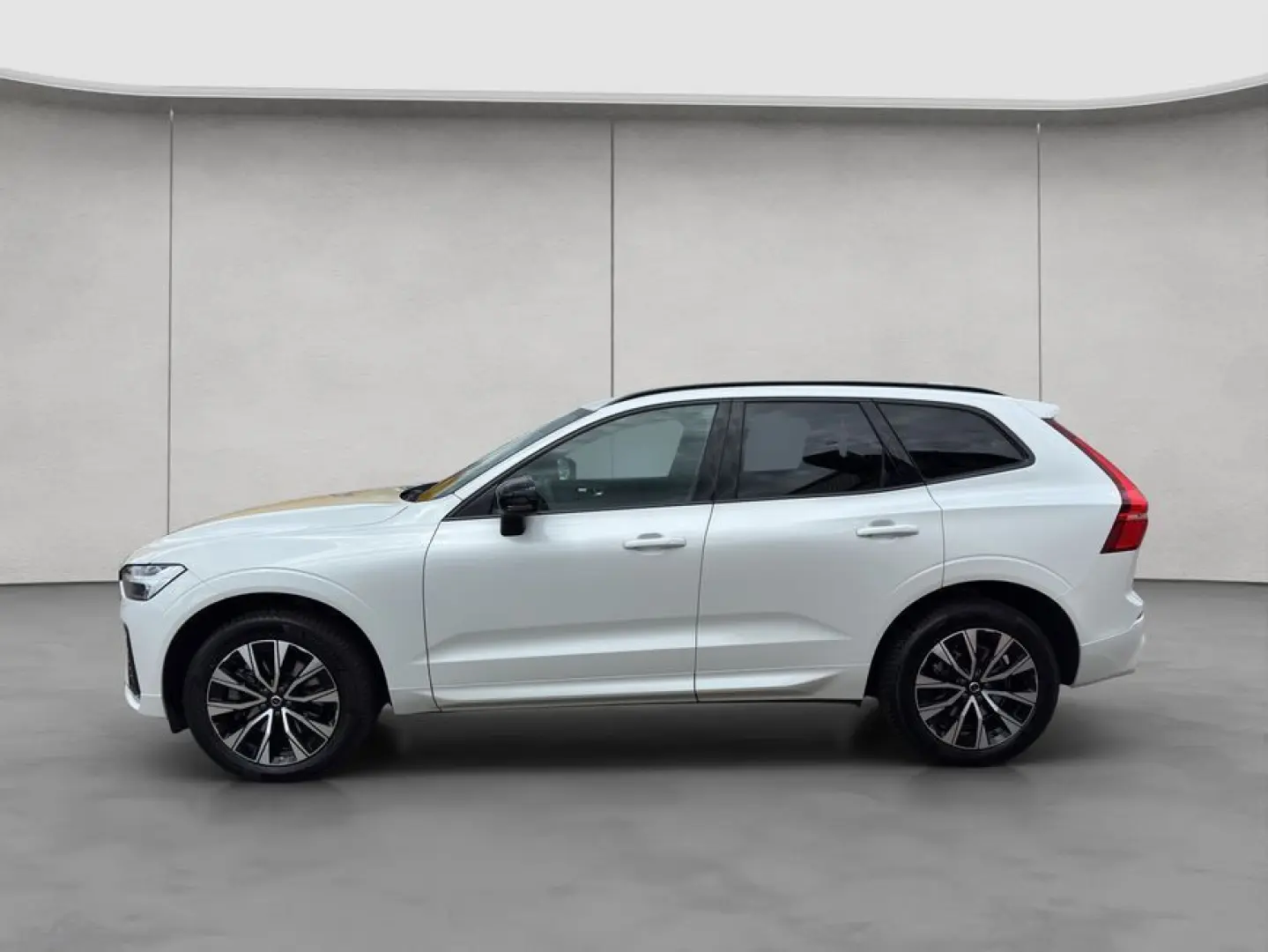 XC60 B4 AWD Plus-Dark Aut ACC BLIS AHK Leder