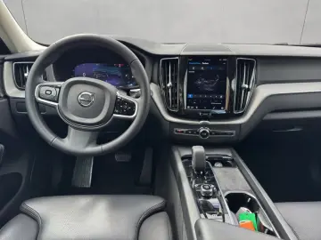 XC60 B4 AWD Plus-Dark Aut ACC BLIS AHK Leder