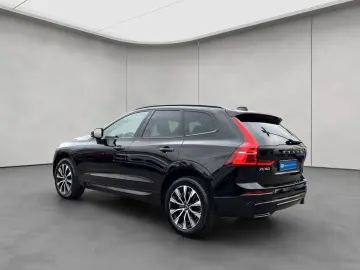 XC60 2.0 B4 D AWD Plus Dark