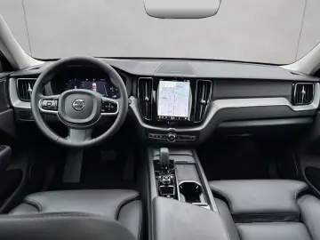 XC60 2.0 B4 D AWD Plus Dark