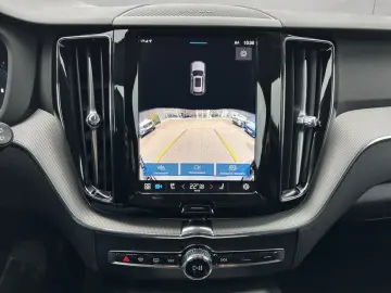 XC60 2.0 B4 D AWD Plus Dark