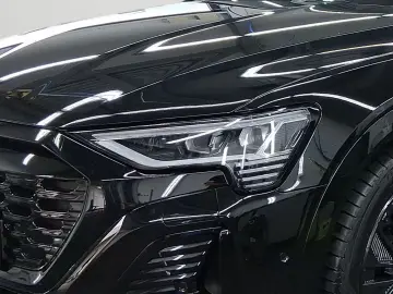 Q8 e-tron 55 Quattro S-Line AHK Bang&Olufson Mat