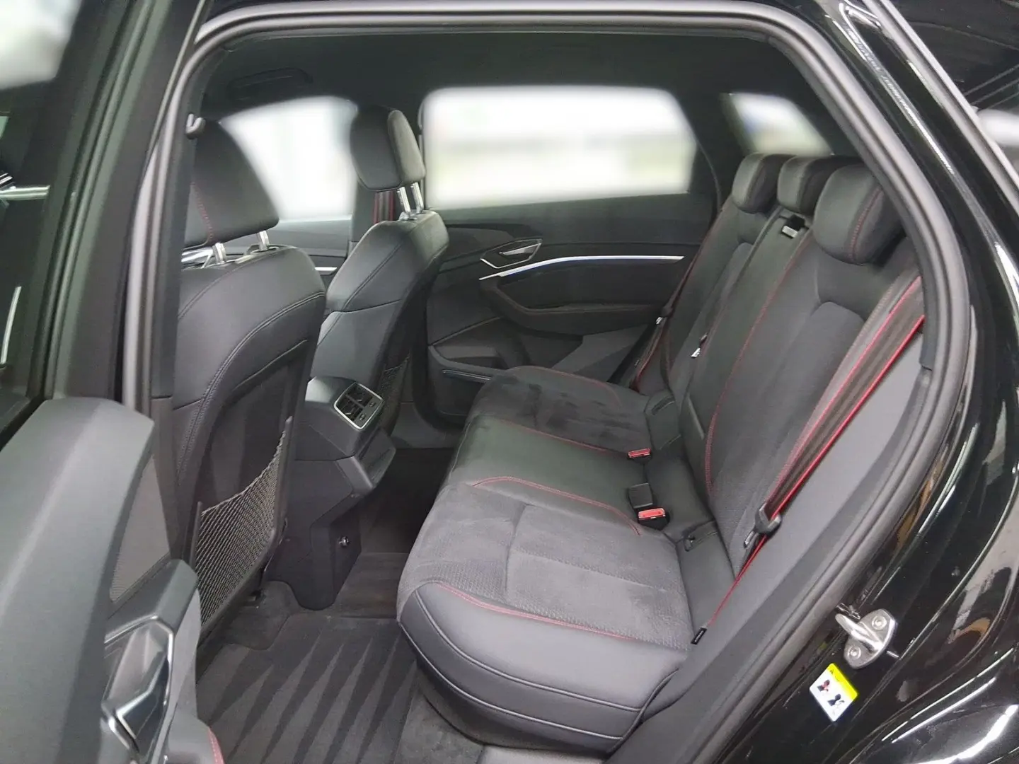 Q8 e-tron 55 Quattro S-Line AHK Bang&Olufson Mat