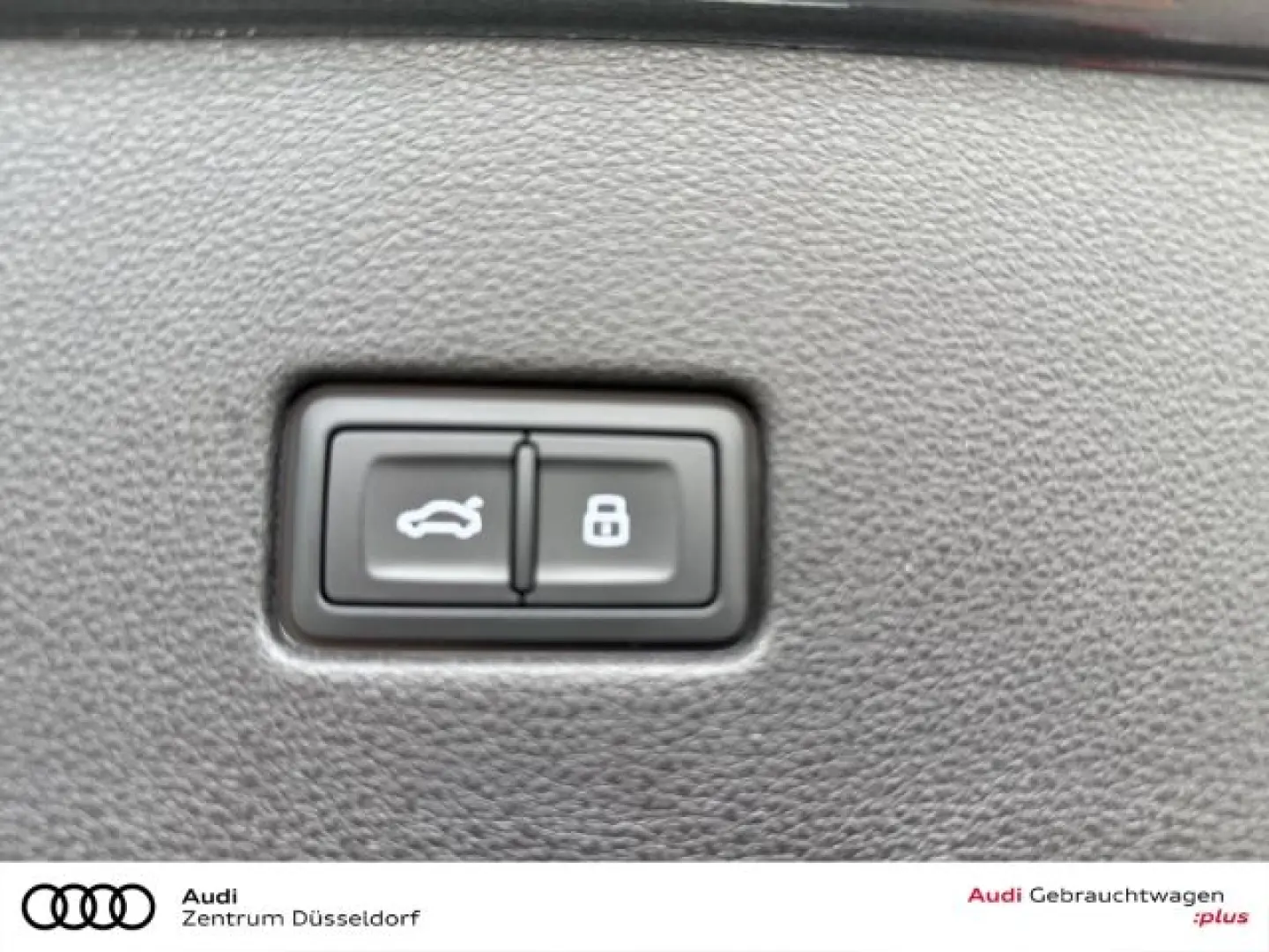 Q8 55 TFSI quattro S-LINE ACC HD MATRIX 360 HEAD