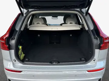 XC60 B5 B AWD Plus Dark