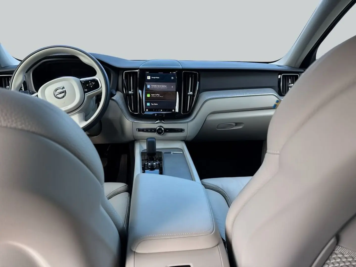 XC60 B5 B AWD Plus Dark
