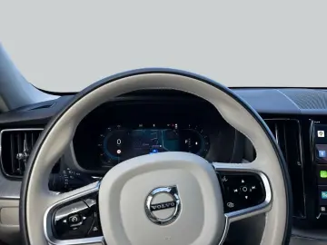 XC60 B5 B AWD Plus Dark
