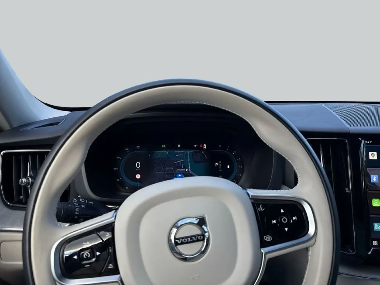 XC60 B5 B AWD Plus Dark