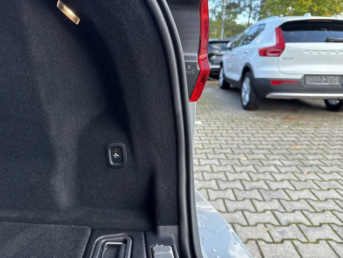 XC60 B5 B AWD Plus Dark