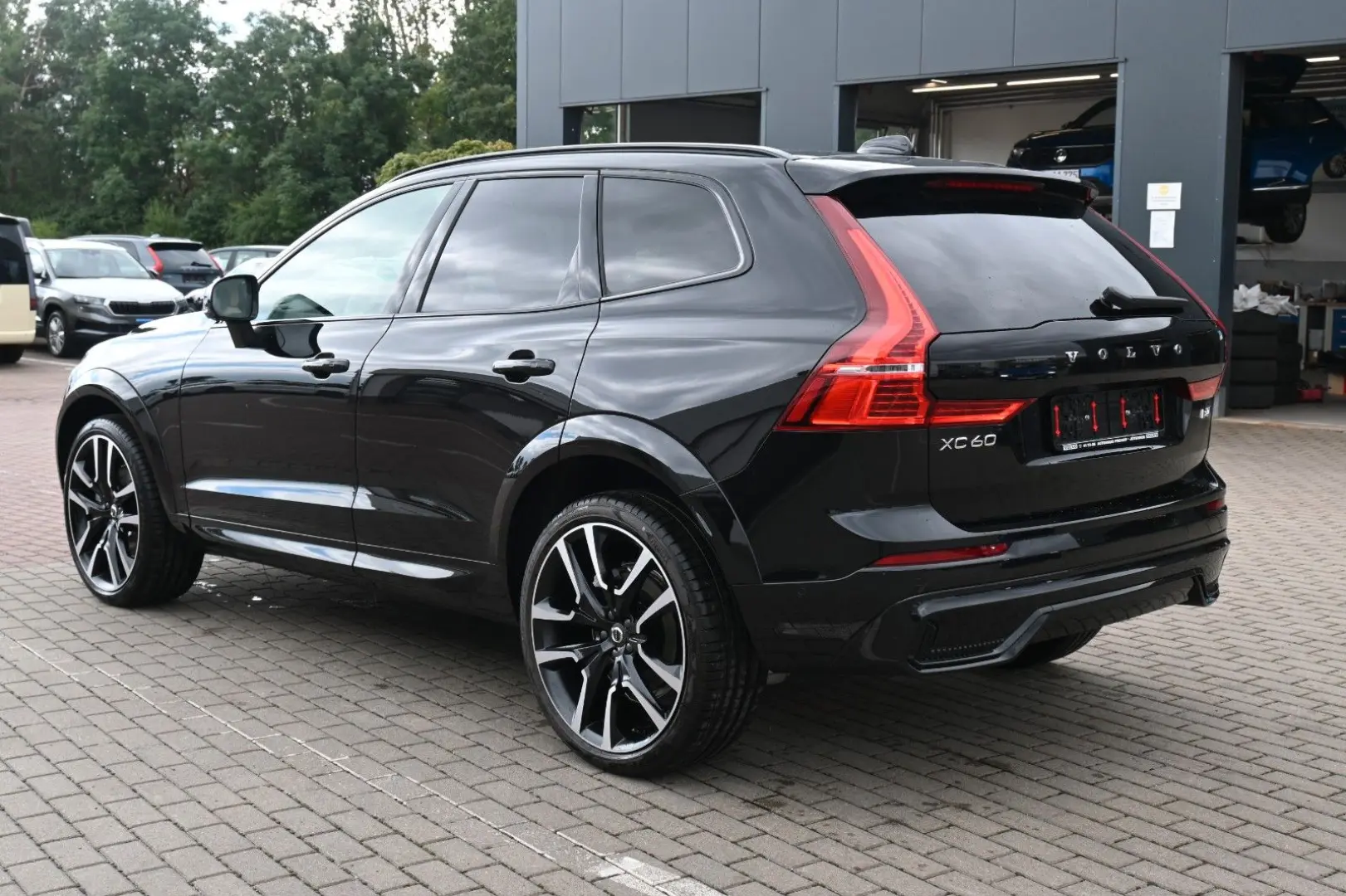 XC60 B4D AWD Ultimate Dark 360 Cristal AirSusp HK