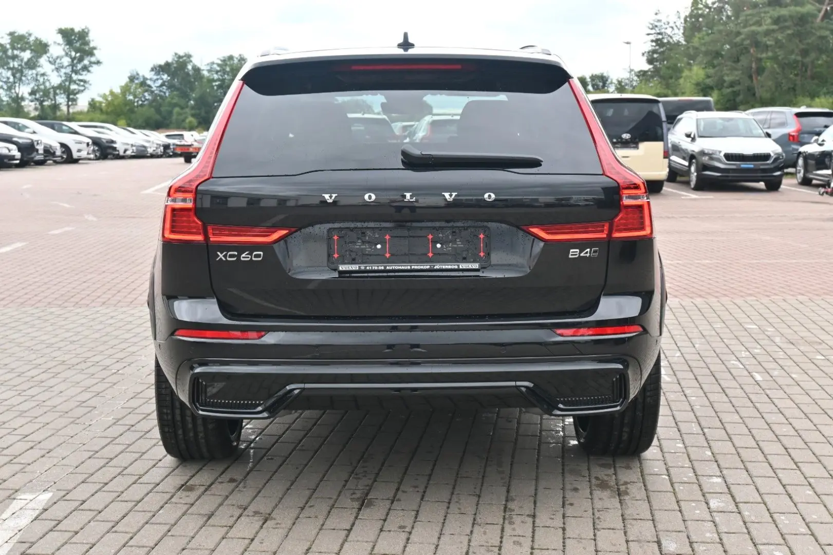 XC60 B4D AWD Ultimate Dark 360 Cristal AirSusp HK