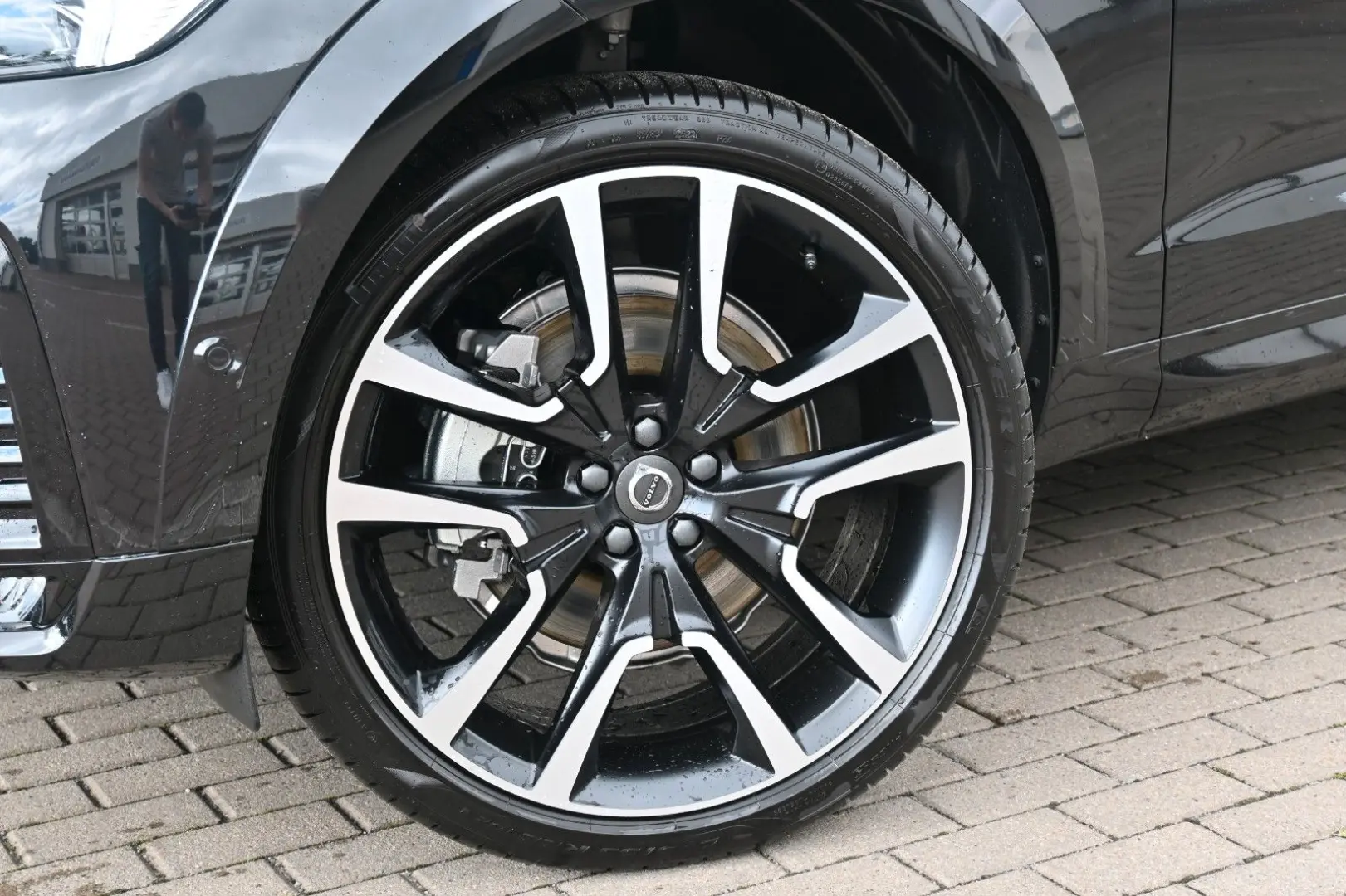 XC60 B4D AWD Ultimate Dark 360 Cristal AirSusp HK