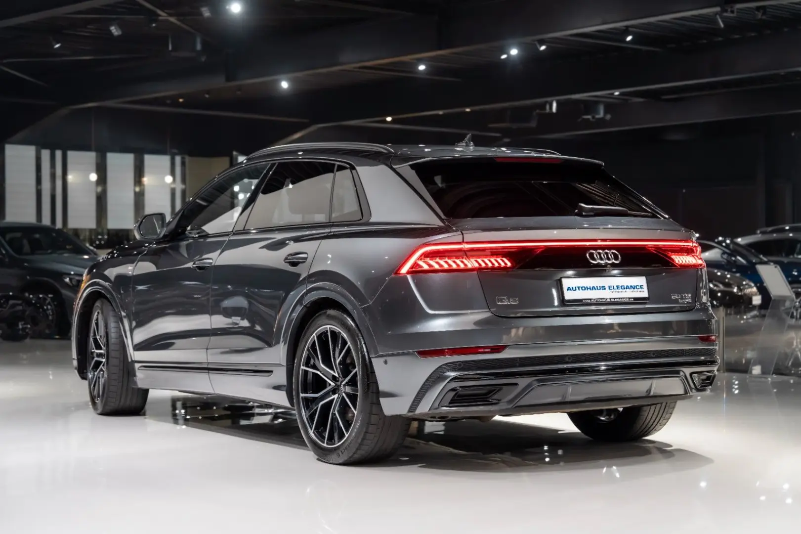 Q8 50TDI quattro S-LINE HD-MATRIX B&O PANO 22 LM