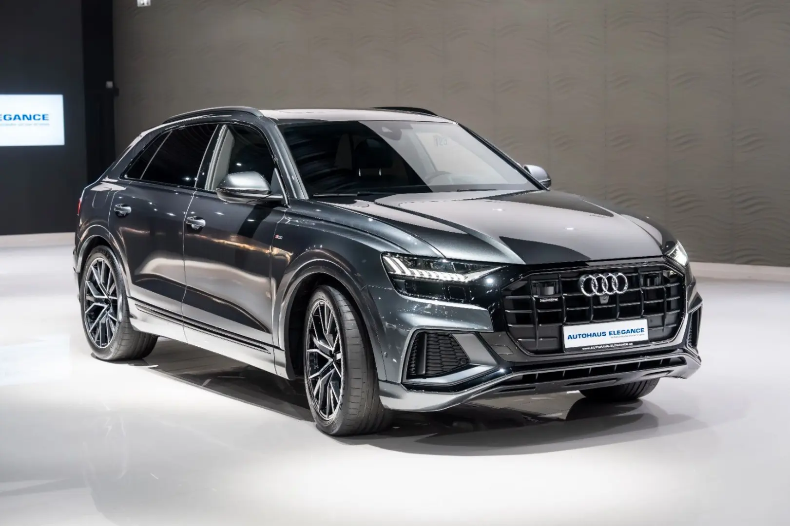 Q8 50TDI quattro S-LINE HD-MATRIX B&O PANO 22 LM