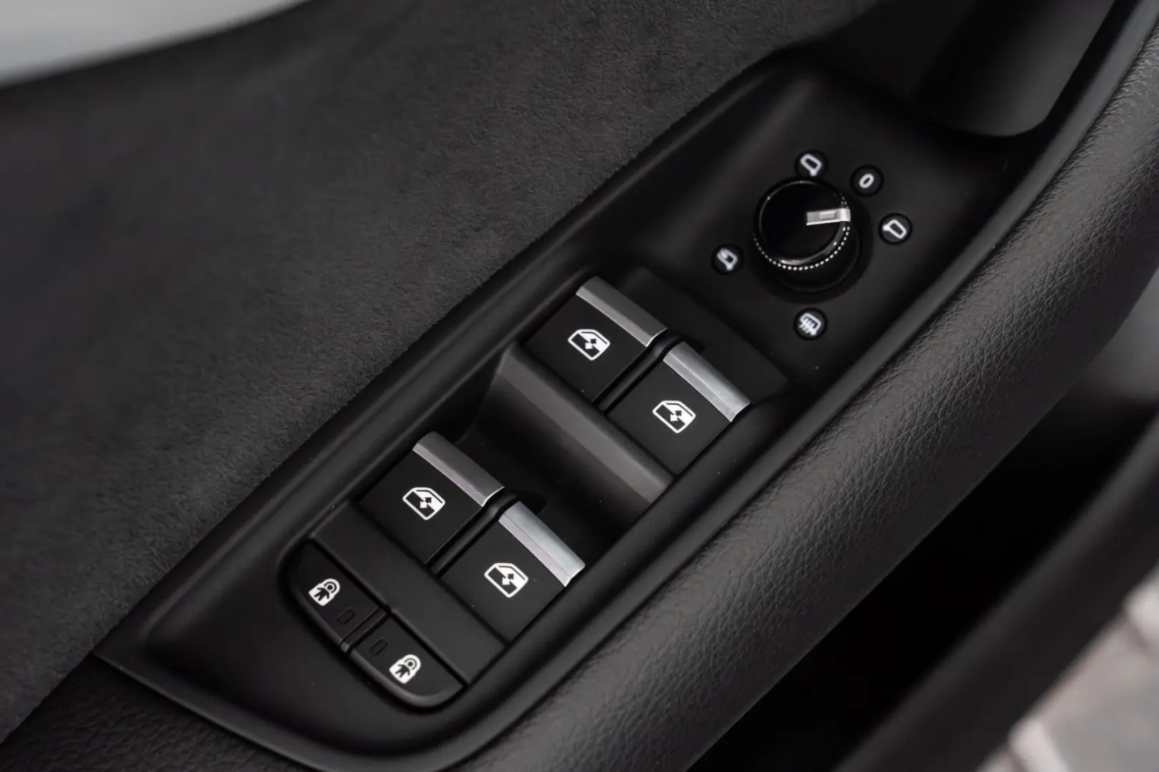 Q8 50TDI quattro S-LINE HD-MATRIX B&O PANO 22 LM