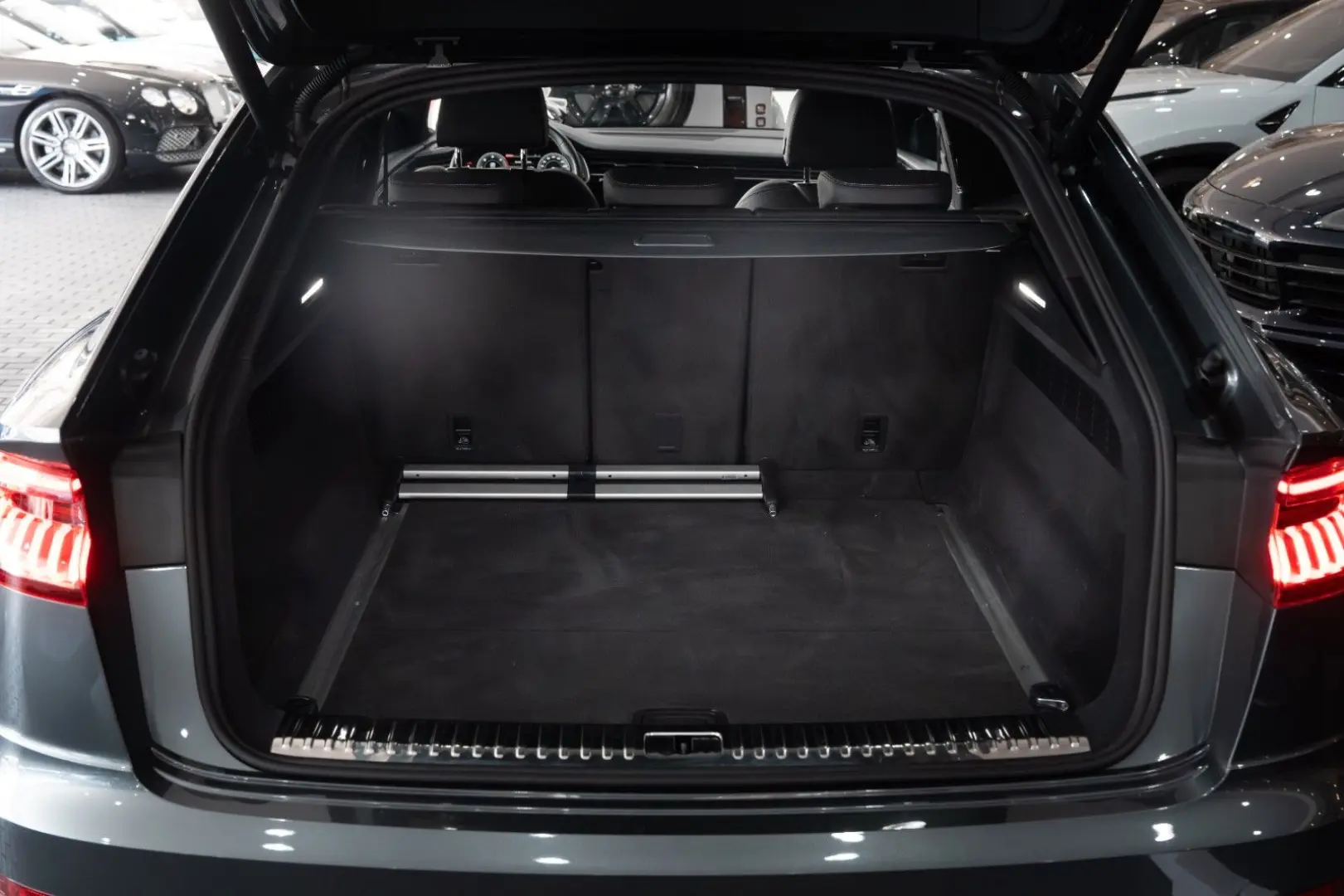 Q8 50TDI quattro S-LINE HD-MATRIX B&O PANO 22 LM