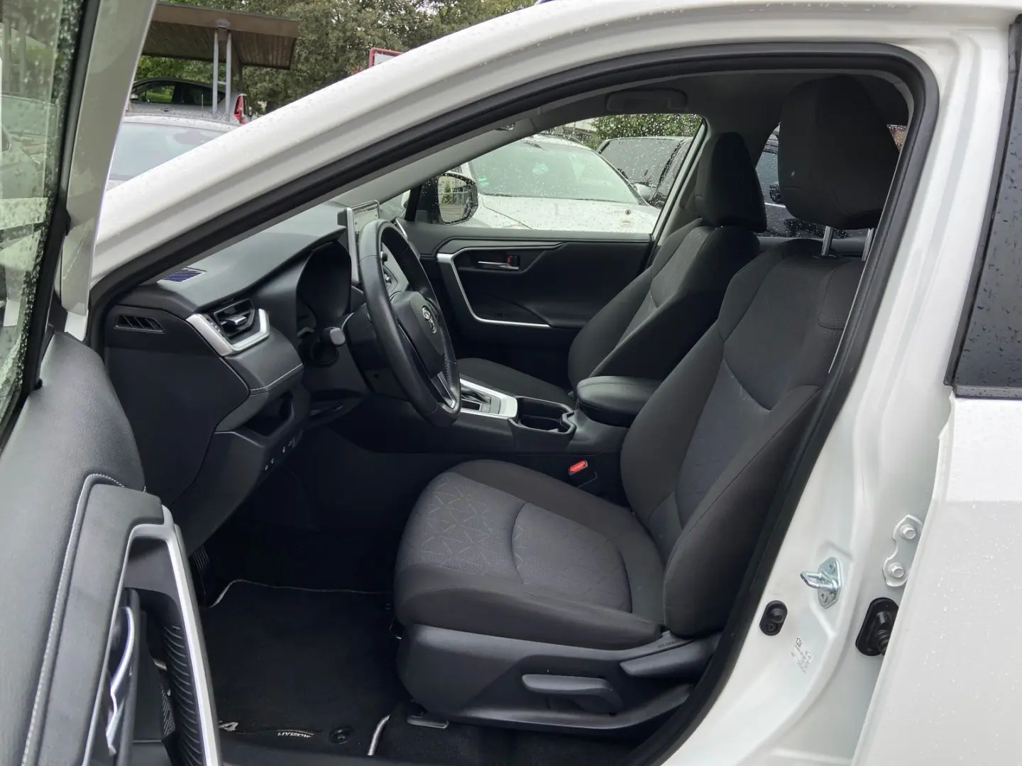 Toyota RAV 4 Hybrid Team Deutschland LED CAM