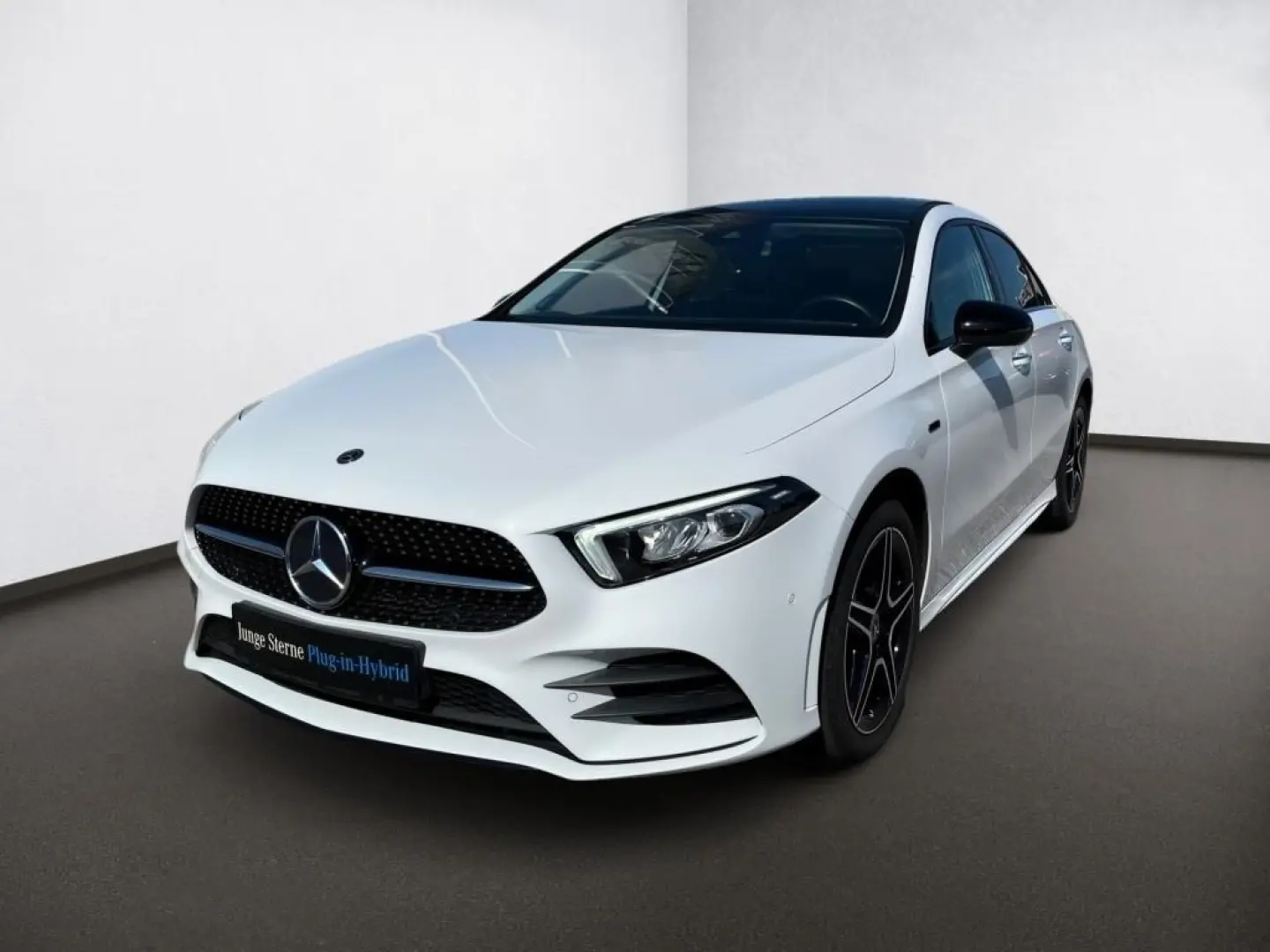 A 250 e Limousine AMG Night Pano Burm KeyGo HFA