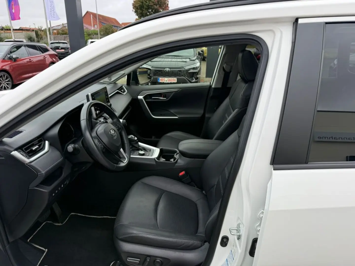 RAV 4 2.5 4x4 Hybrid Lounge Pano   AHK