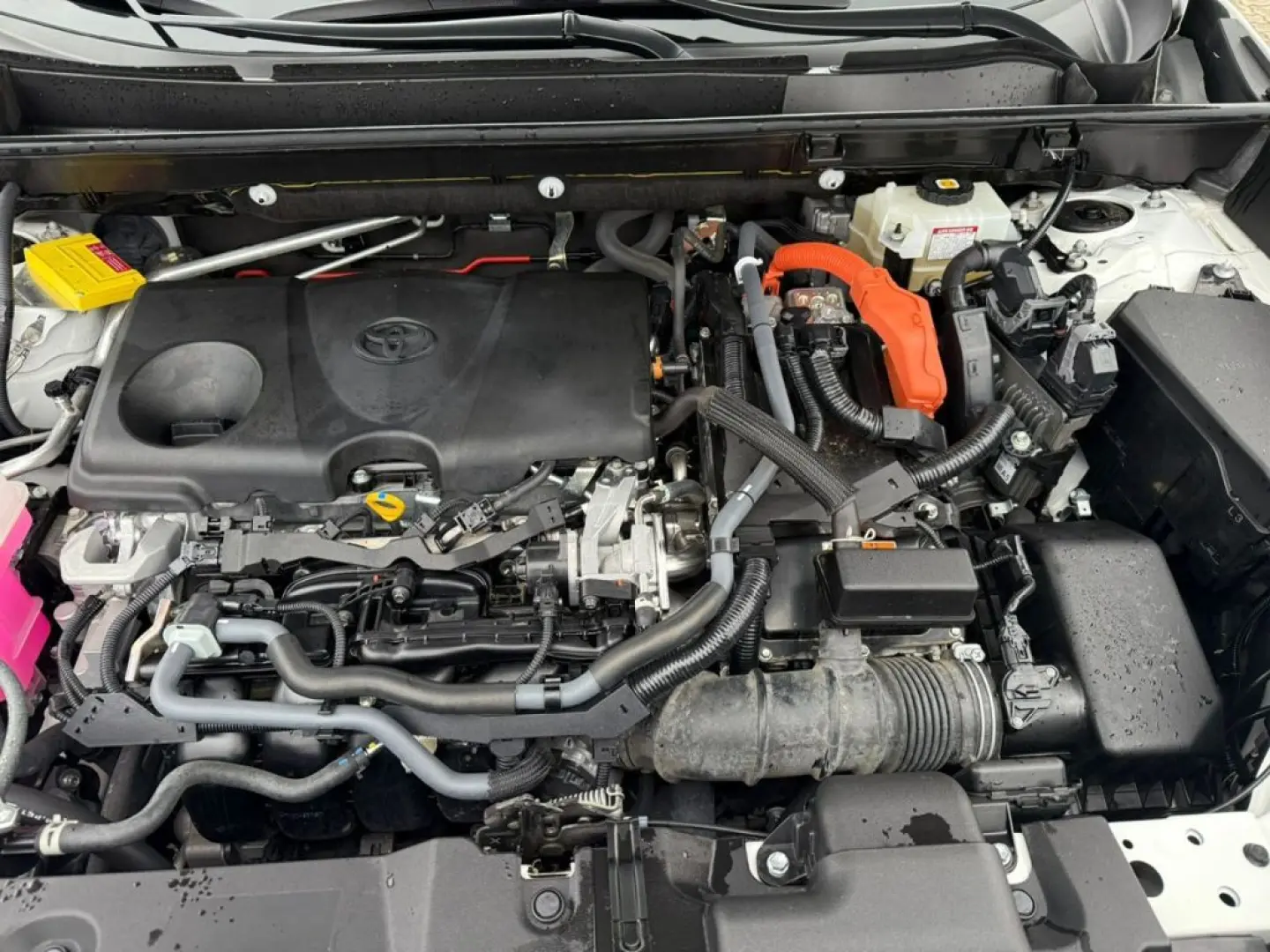 RAV 4 2.5 4x4 Hybrid Lounge Pano   AHK