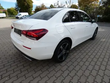 A 250 e A -Klasse Lim. LED NAVI PDC ALU
