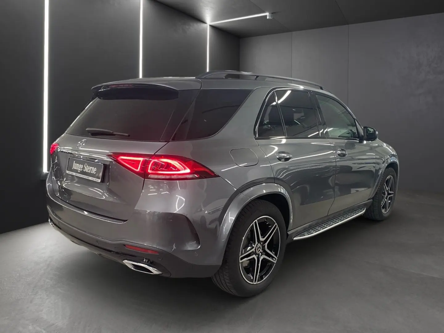GLE 350 d 4M AIRMATIC Distronic Panorama AHK 360