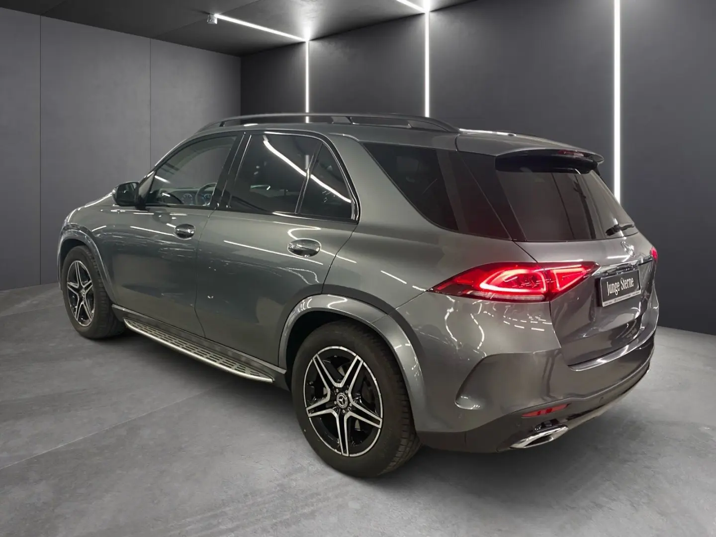 GLE 350 d 4M AIRMATIC Distronic Panorama AHK 360