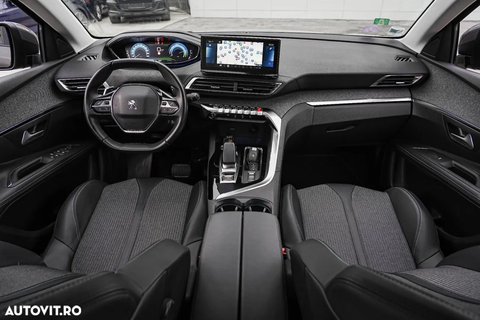 Peugeot 3008 Hybrid 225 e-EAT8 Allure Pack