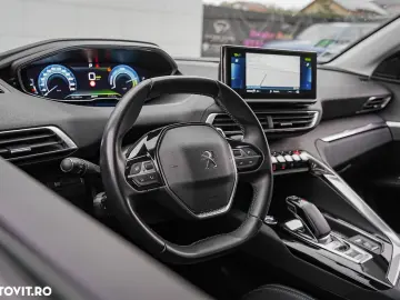 Peugeot 3008 Hybrid 225 e-EAT8 Allure Pack