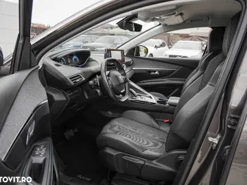 Peugeot 3008 Hybrid 225 e-EAT8 Allure Pack