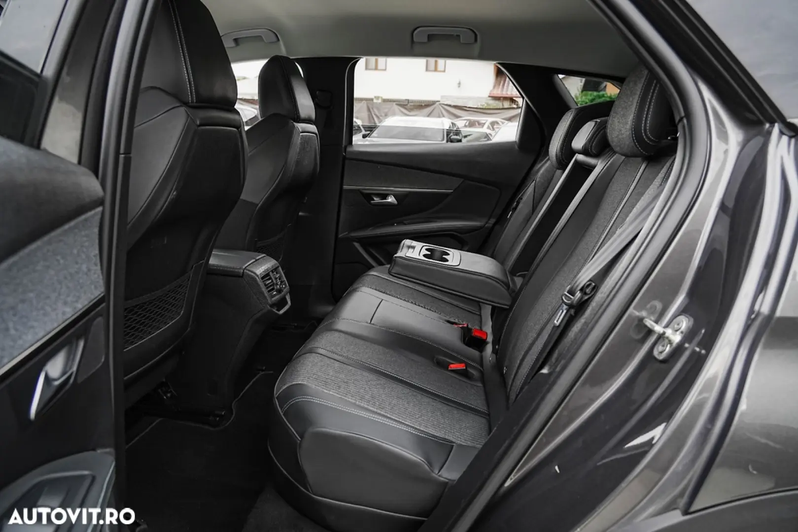 Peugeot 3008 Hybrid 225 e-EAT8 Allure Pack