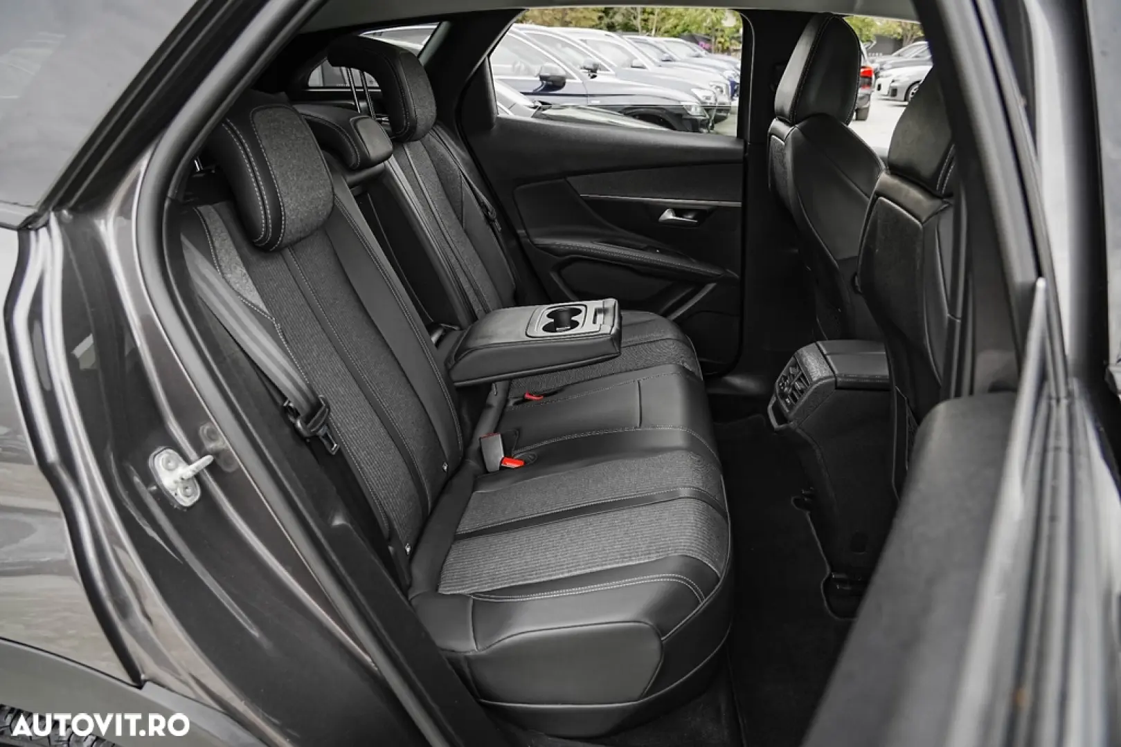 Peugeot 3008 Hybrid 225 e-EAT8 Allure Pack