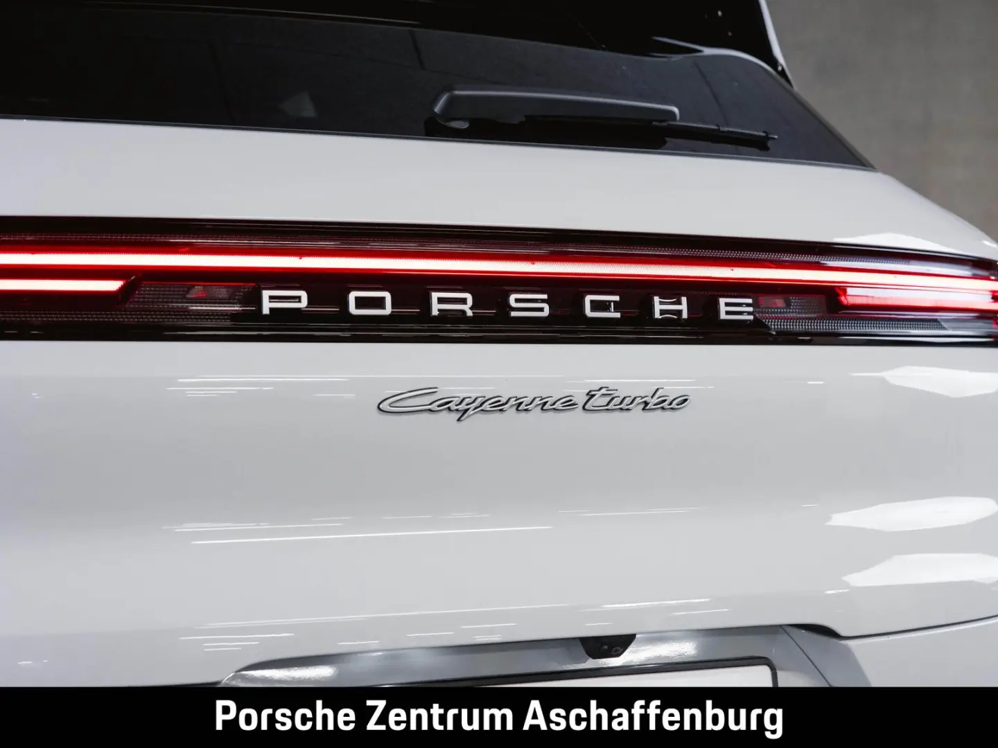 Cayenne Turbo E-Hybrid Panorama Sportabgasanlage