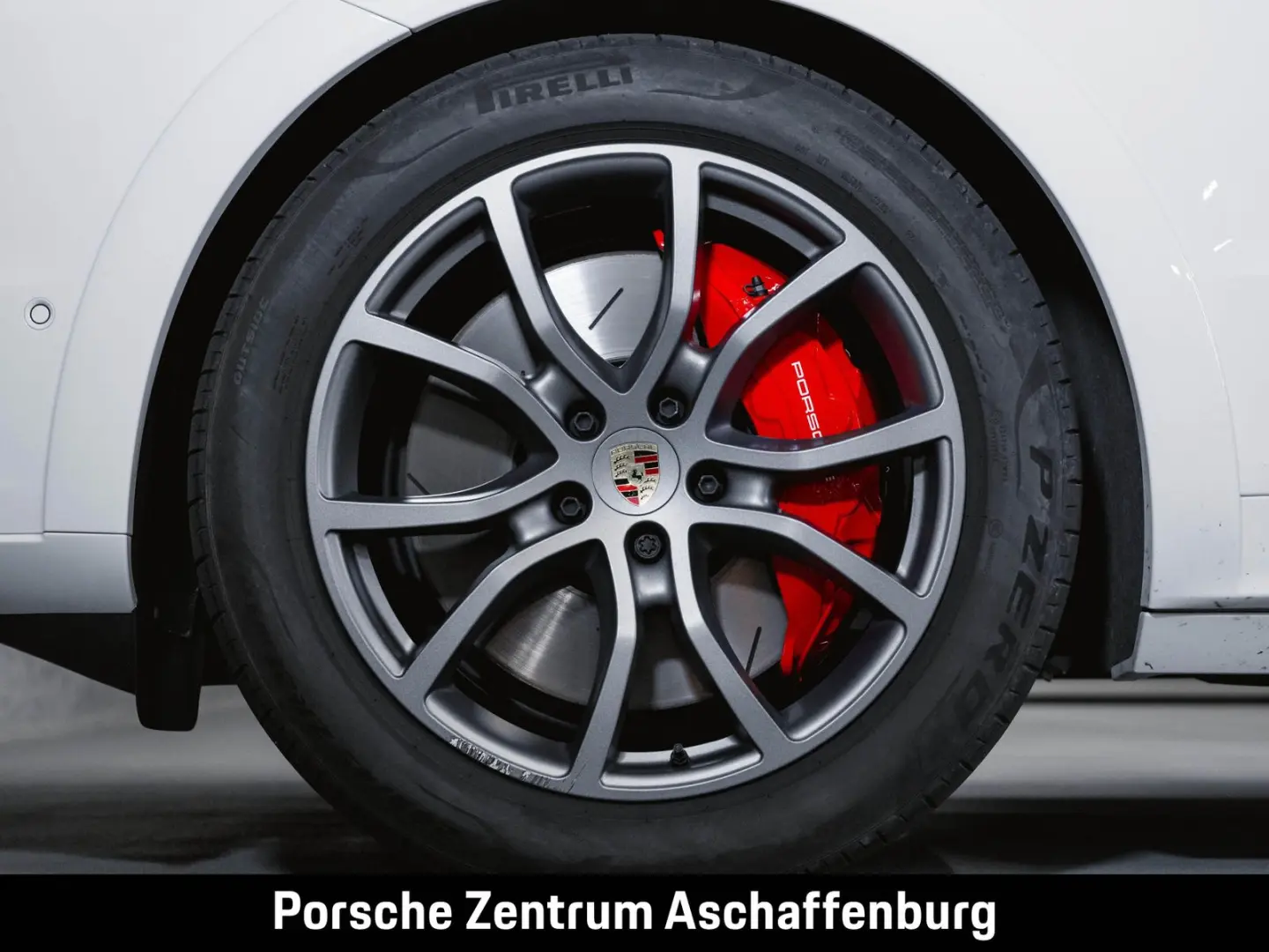Cayenne Turbo E-Hybrid Panorama Sportabgasanlage