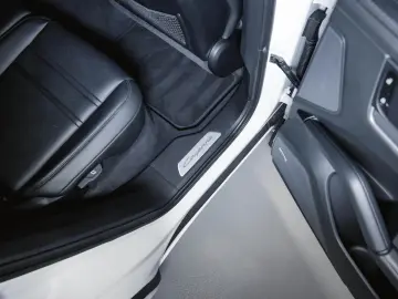 Cayenne Turbo E-Hybrid Panorama Sportabgasanlage