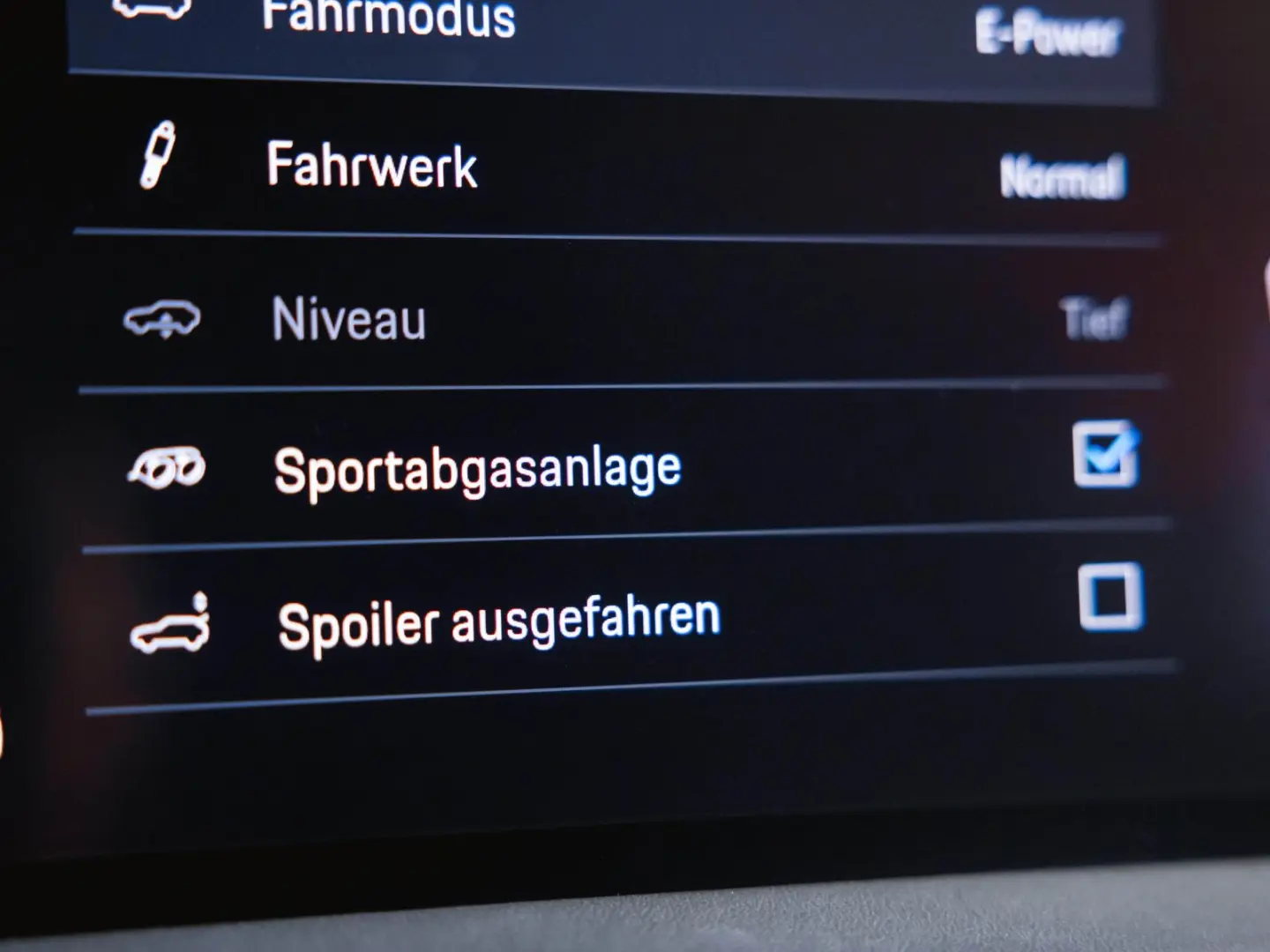 Cayenne Turbo E-Hybrid Panorama Sportabgasanlage