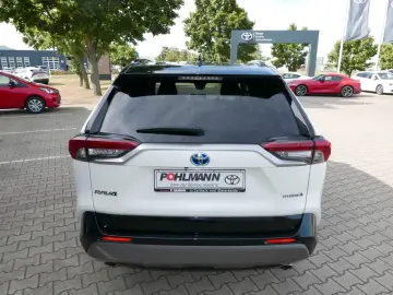 RAV 4 Hybrid 4x4 Style Selection AWD LED ACC