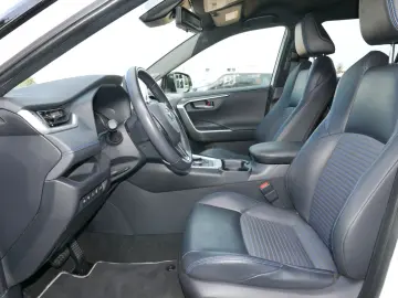 RAV 4 Hybrid 4x4 Style Selection AWD LED ACC