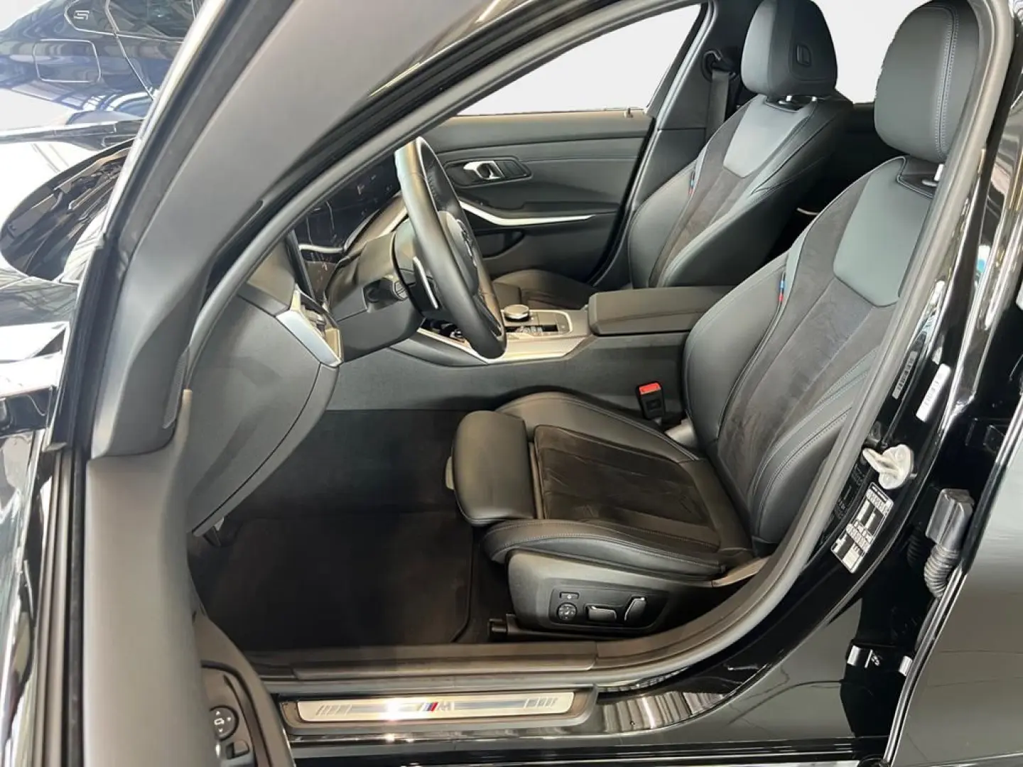 320i Aut M Sport AHK ACC Innovation Comfort 360